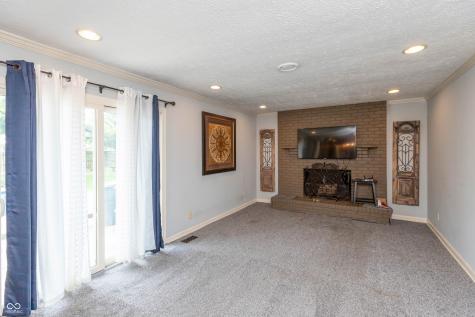 437 Schleter Court Seymour IN 47274