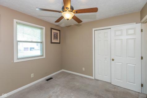 437 Schleter Court Seymour IN 47274