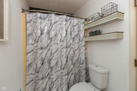 437 Schleter Court Seymour IN 47274