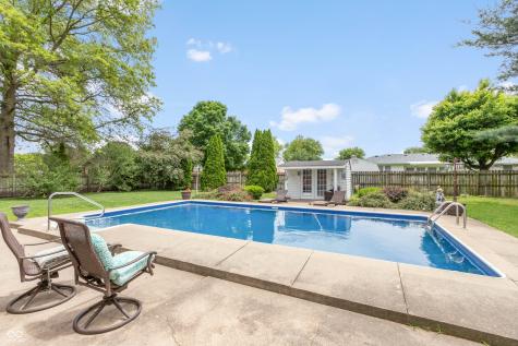 437 Schleter Court Seymour IN 47274