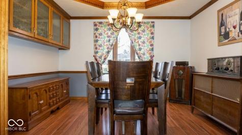 375 Nottinghill Court Indianapolis IN 46234