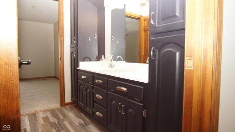 375 Nottinghill Court Indianapolis IN 46234
