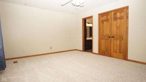 375 Nottinghill Court Indianapolis IN 46234