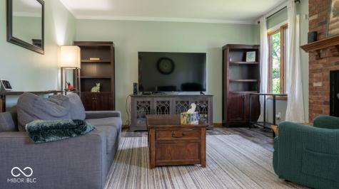 375 Nottinghill Court Indianapolis IN 46234