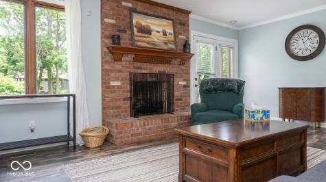 375 Nottinghill Court Indianapolis IN 46234