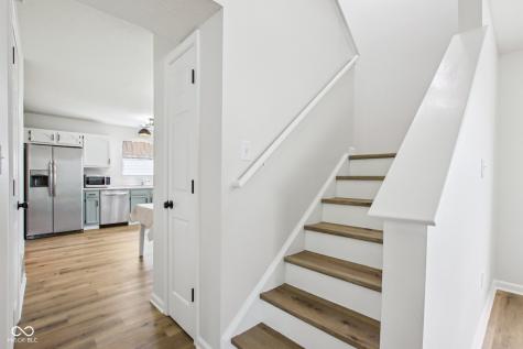 3642 Limelight Lane Whitestown IN 46075