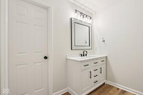 3642 Limelight Lane Whitestown IN 46075