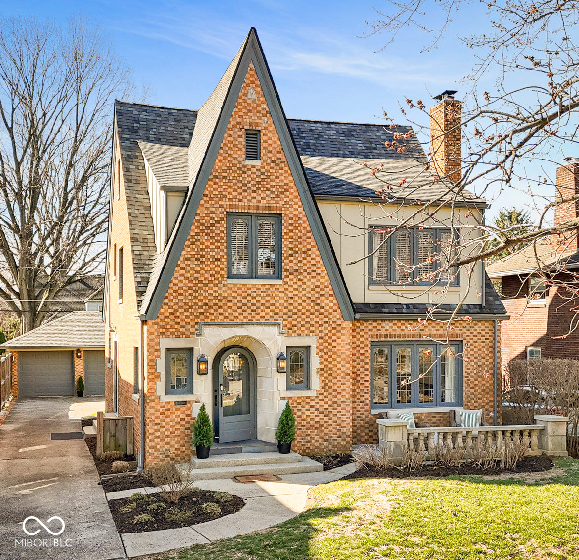 219 Blue Ridge Road Indianapolis IN 46208