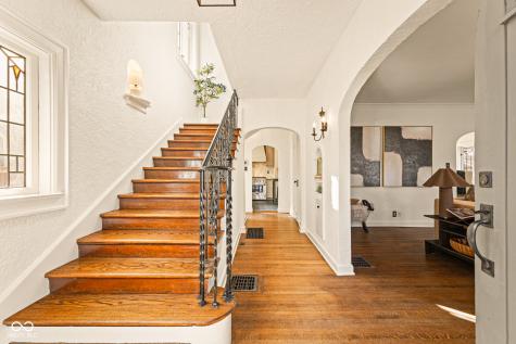 219 Blue Ridge Road Indianapolis IN 46208
