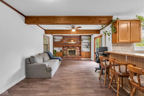 4904 E 70th Street Indianapolis IN 46220