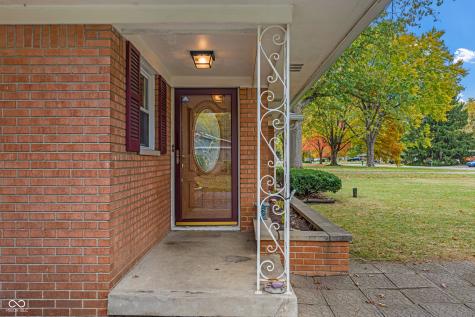4904 E 70th Street Indianapolis IN 46220