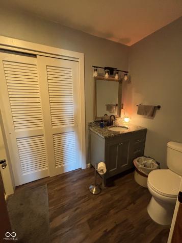 6951 W 450 S Columbus IN 47201