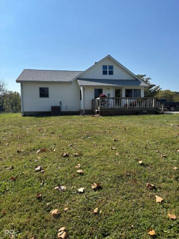 6951 W 450 S Columbus IN 47201