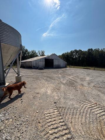 6951 W 450 S Columbus IN 47201