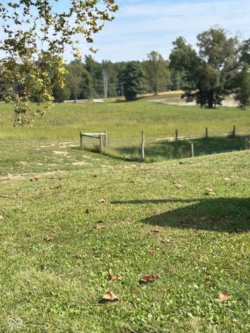 6951 W 450 S Columbus IN 47201