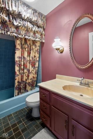 9183 Lafayette Road Indianapolis IN 46278