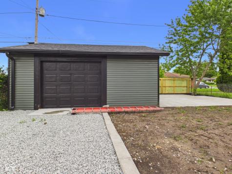 1426 Sherman Street Anderson IN 46016