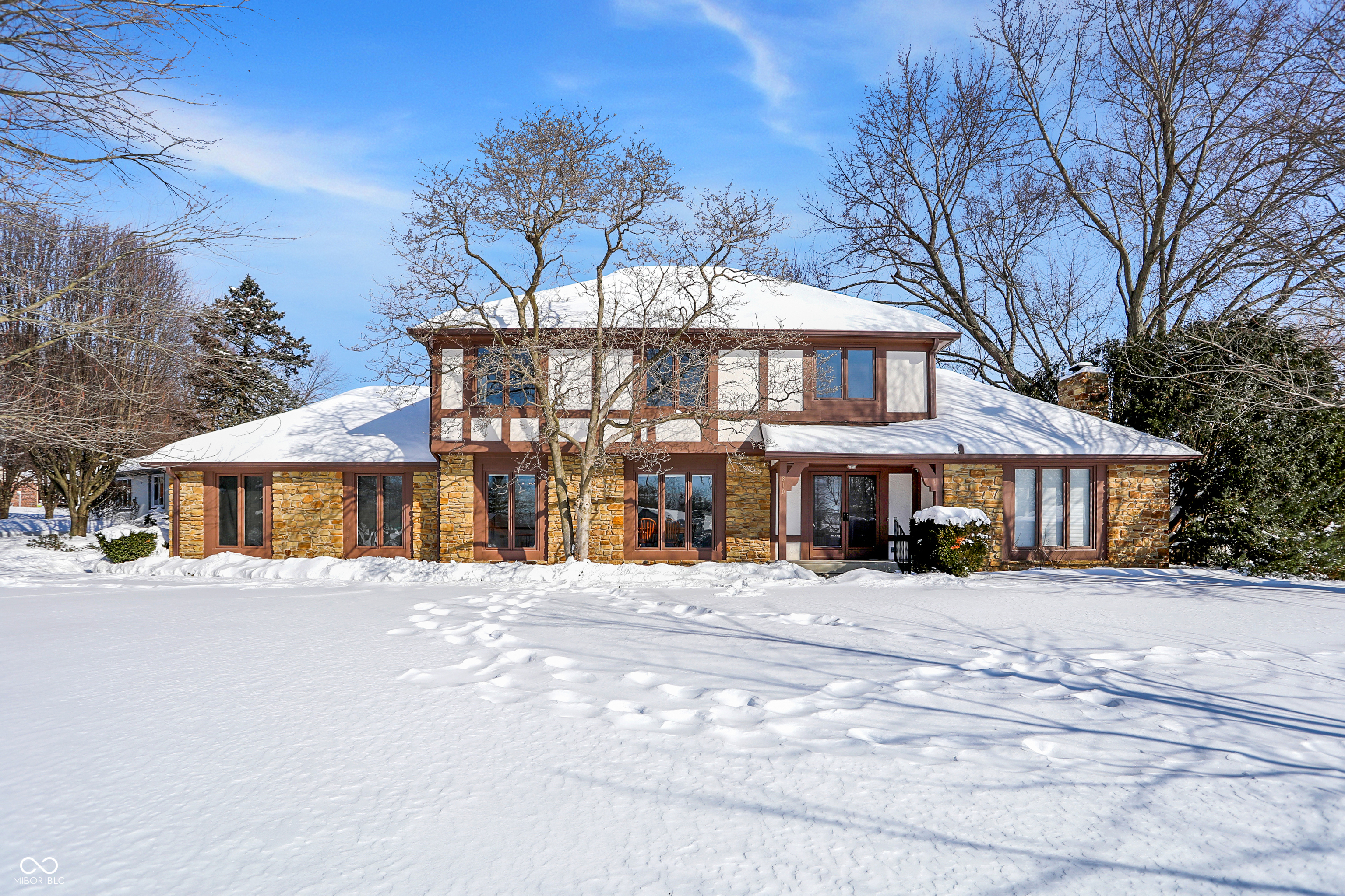 810 Granada Drive Greenwood IN 46143