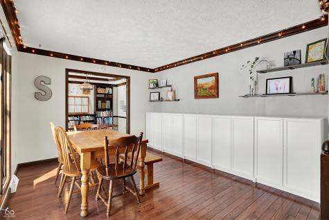 810 Granada Drive Greenwood IN 46143