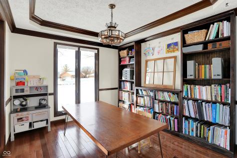 810 Granada Drive Greenwood IN 46143