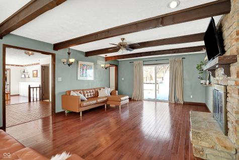 810 Granada Drive Greenwood IN 46143