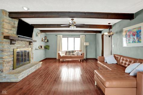 810 Granada Drive Greenwood IN 46143