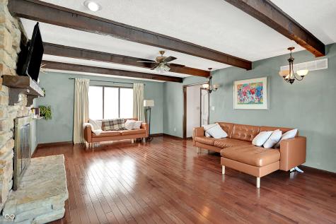 810 Granada Drive Greenwood IN 46143