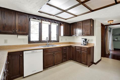 810 Granada Drive Greenwood IN 46143