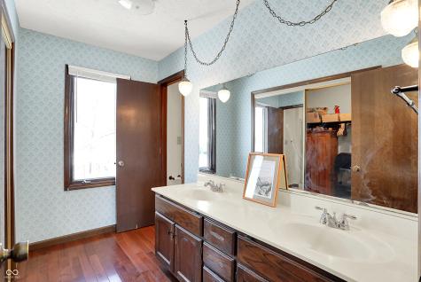 810 Granada Drive Greenwood IN 46143