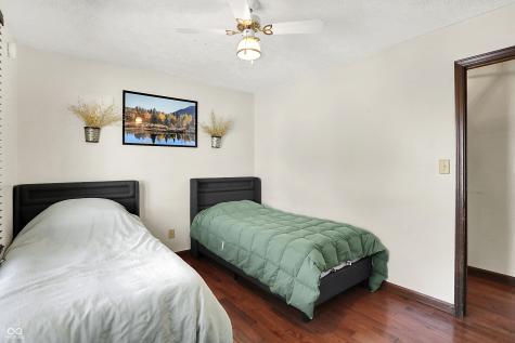 810 Granada Drive Greenwood IN 46143