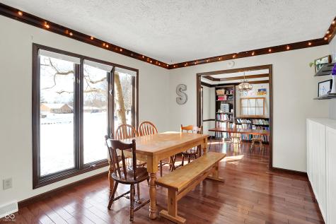 810 Granada Drive Greenwood IN 46143