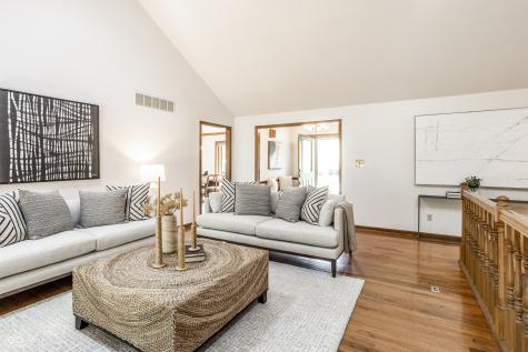 942 Arrowwood Drive Carmel IN 46033