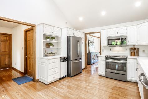 942 Arrowwood Drive Carmel IN 46033