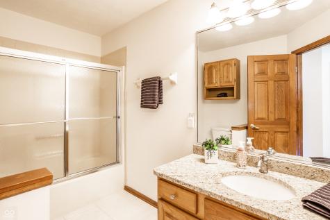 942 Arrowwood Drive Carmel IN 46033