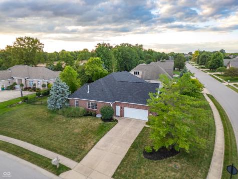 7360 Hyacinth Drive Avon IN 46123