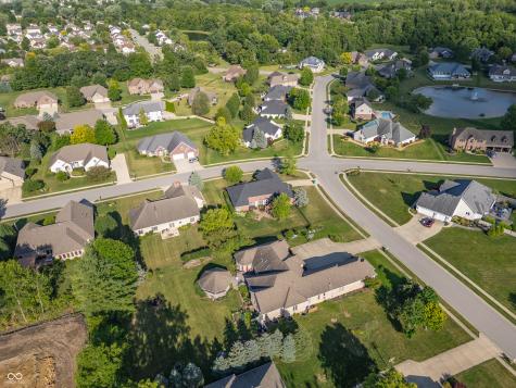 7360 Hyacinth Drive Avon IN 46123