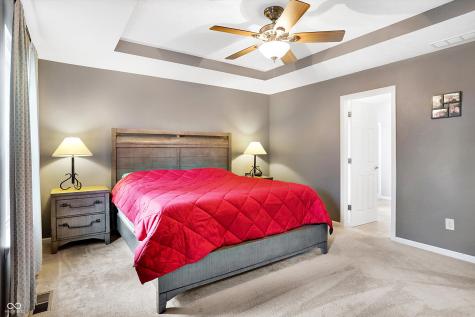 6246 N Woods Edge Drive Mccordsville IN 46055