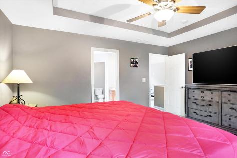 6246 N Woods Edge Drive Mccordsville IN 46055