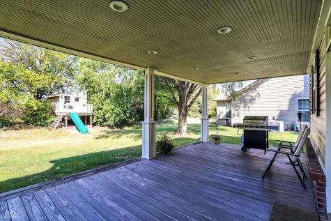 6246 N Woods Edge Drive Mccordsville IN 46055