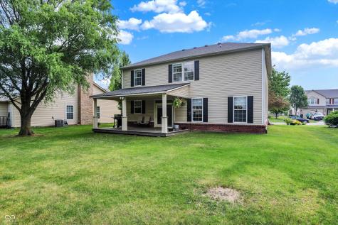 6246 N Woods Edge Drive Mccordsville IN 46055