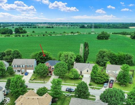 6246 N Woods Edge Drive Mccordsville IN 46055