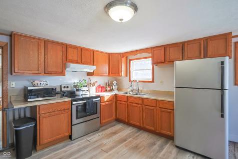 447 Hoover Drive IN 46164