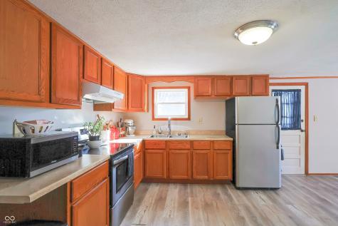 447 Hoover Drive IN 46164