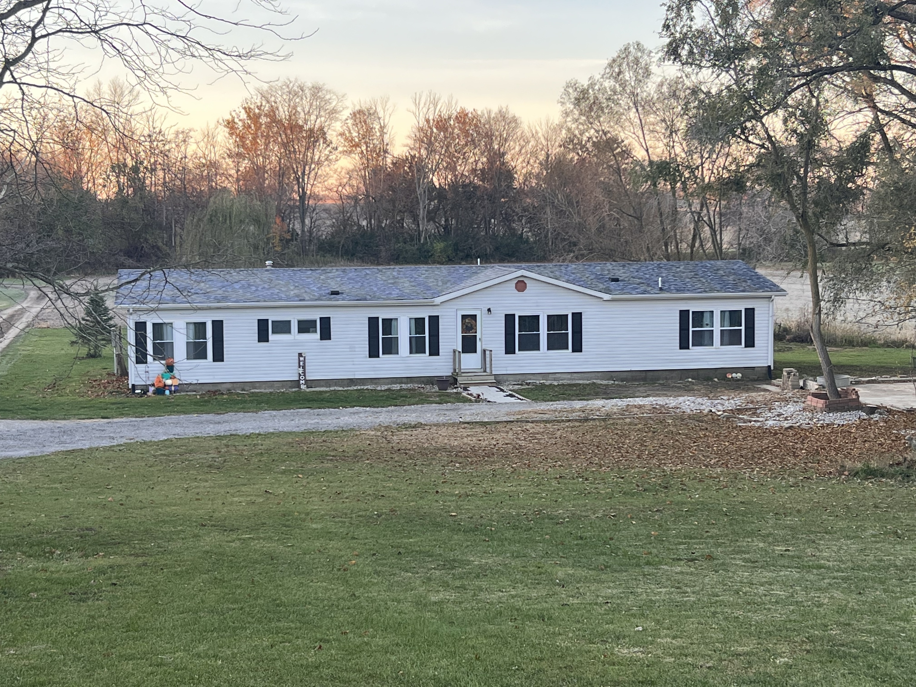 1417 W 500 S Crawfordsville IN 47933