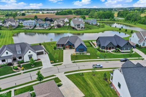 18398 Cross Lakes Court Westfield IN 46074