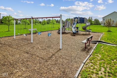 3948 Saddle Club South Parkway Bargersville IN 46106