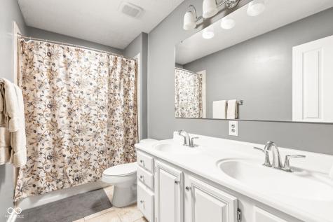 12864 Fleetwood Drive S Carmel IN 46032