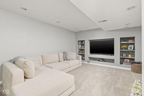 12864 Fleetwood Drive S Carmel IN 46032