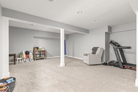 12864 Fleetwood Drive S Carmel IN 46032