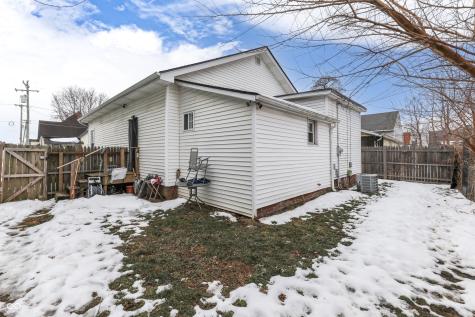 20 Colescott Street Shelbyville IN 46176